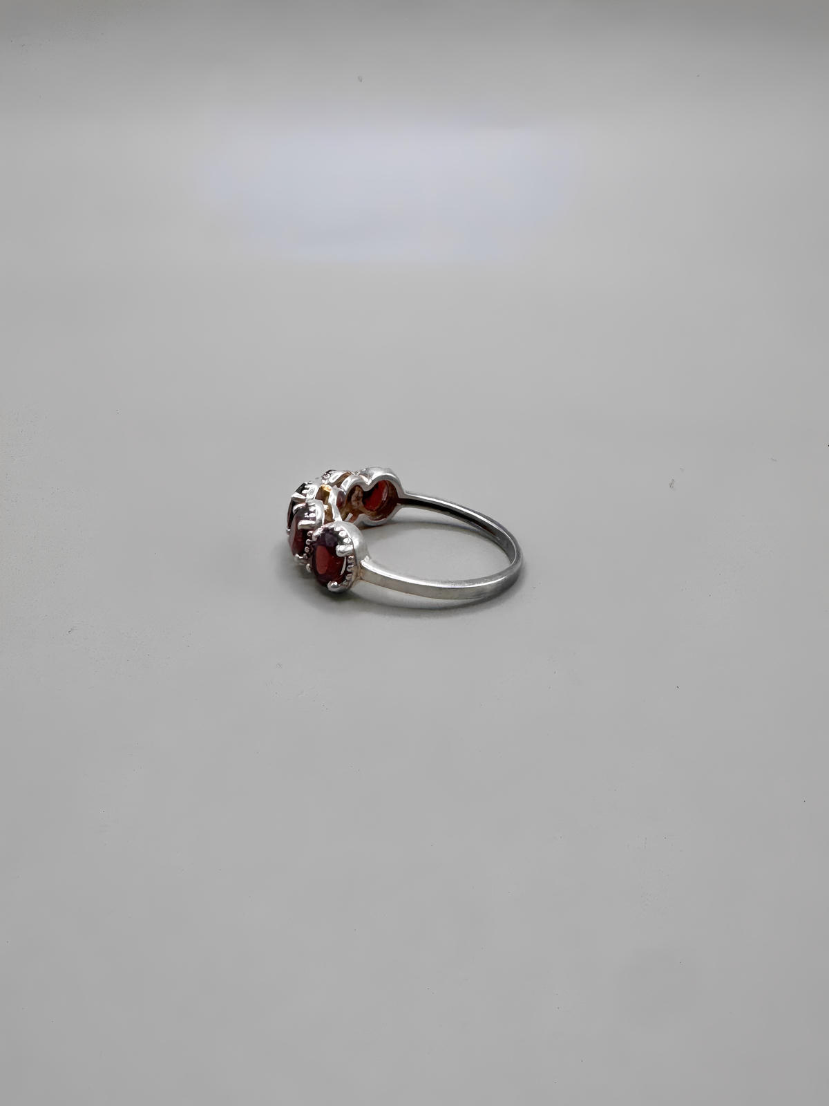 GARNET RING