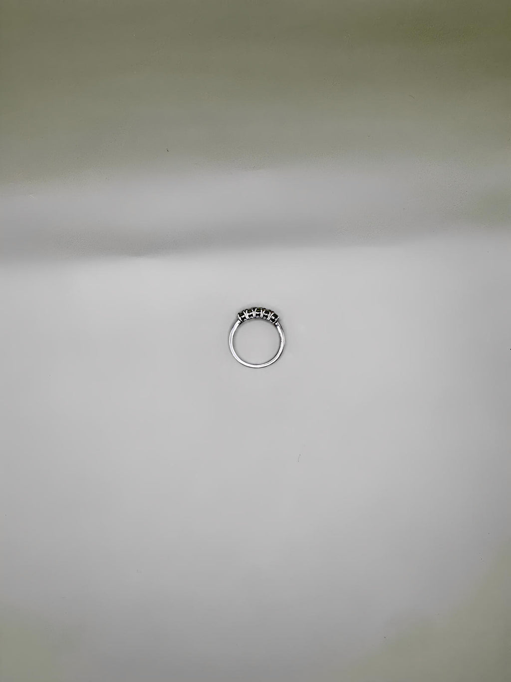 PERIDOT RING